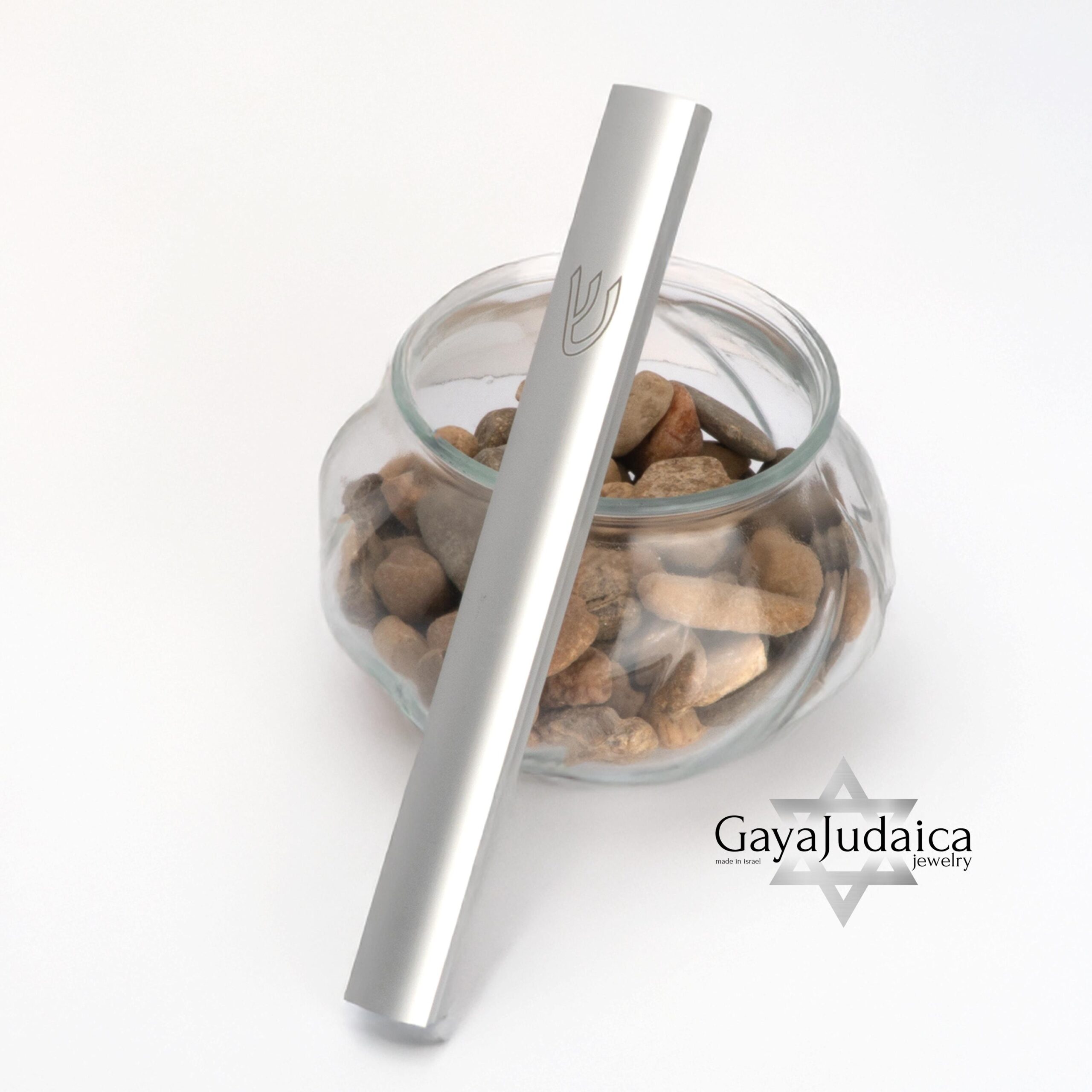 Modern Matte Silver Aluminum Mezuzah Case Modern Matte Silver Aluminum Mezuzah Case