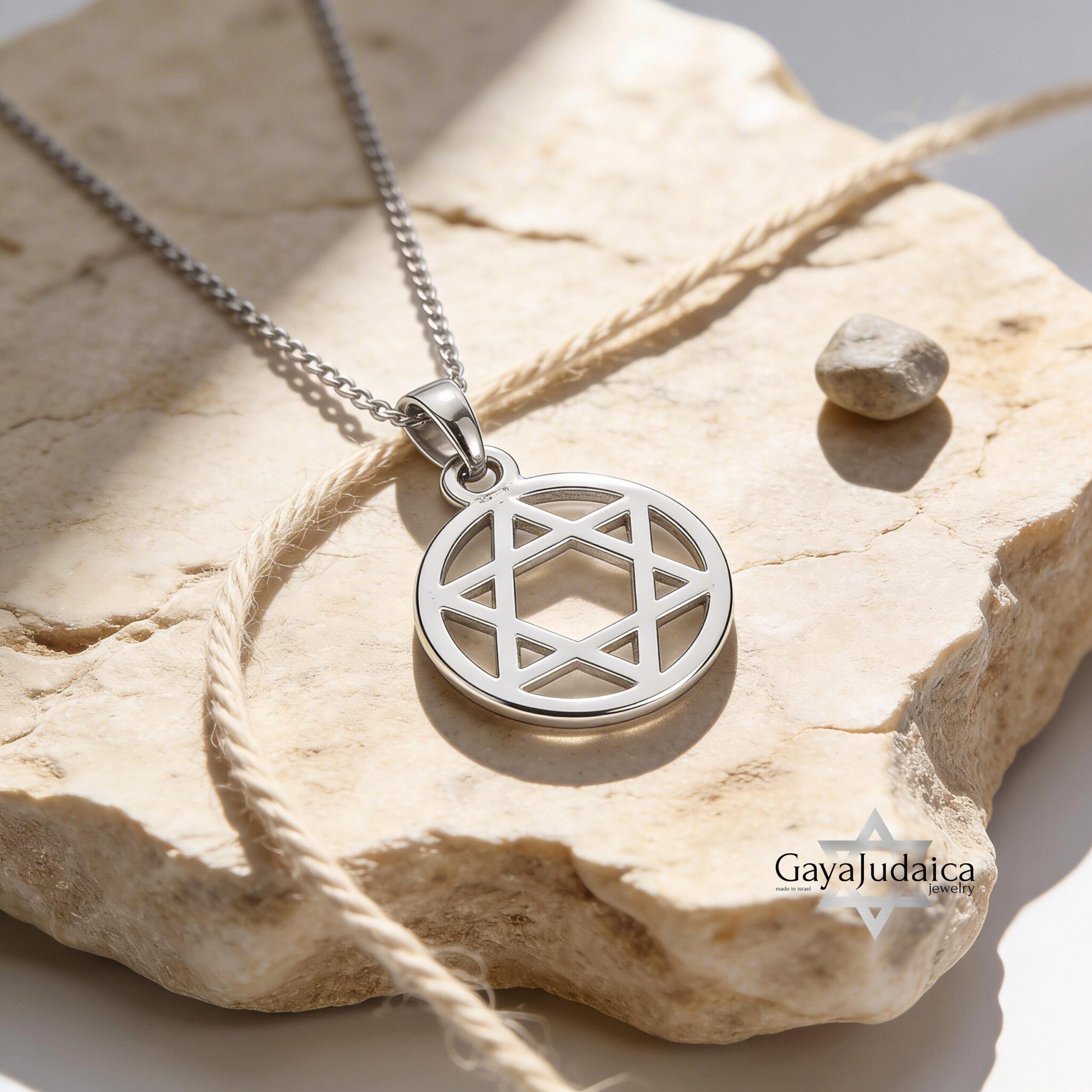 Jewish Star Necklace 14K Solid Gold, Circle Frame Pendant 18mm, Yellow or White Jewish Star Necklace 14K Solid Gold, Circle Frame Pendant 18mm, Yellow or White